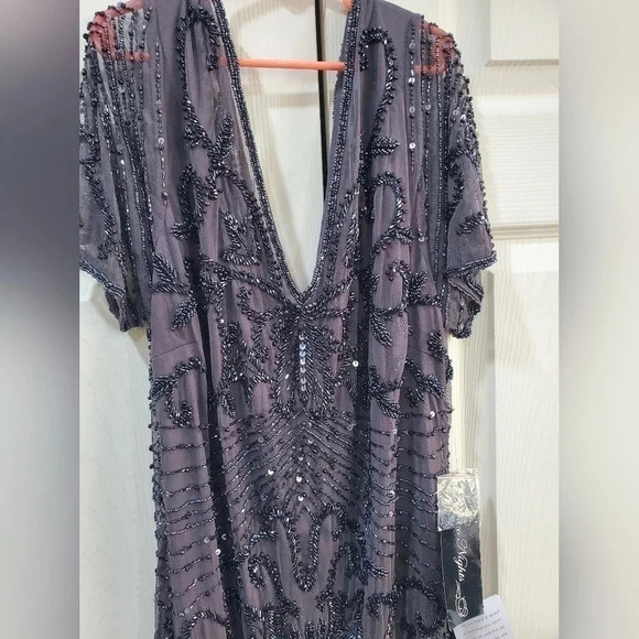 PISARRO NIGHTS 14 Beaded Mesh Column Gown Slate NWT - Picture 7 of 16